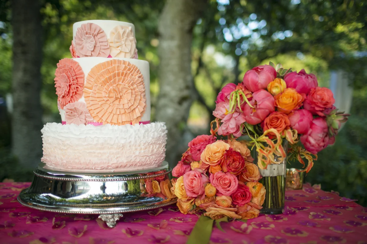 Vibrant Colored Seattle Garden Wedding | Event Success | Alante Photography