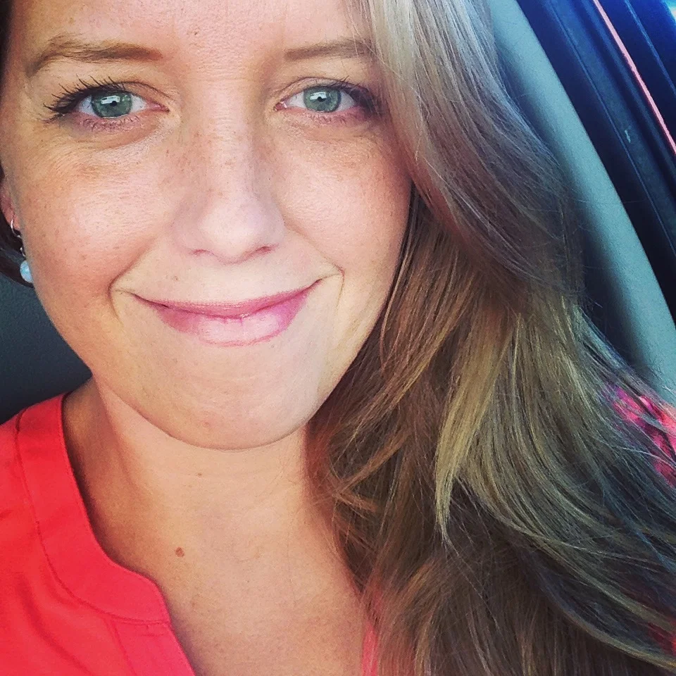 Jessica Leigh Brogan Writer, artist, Beauty-seeker and circle maker