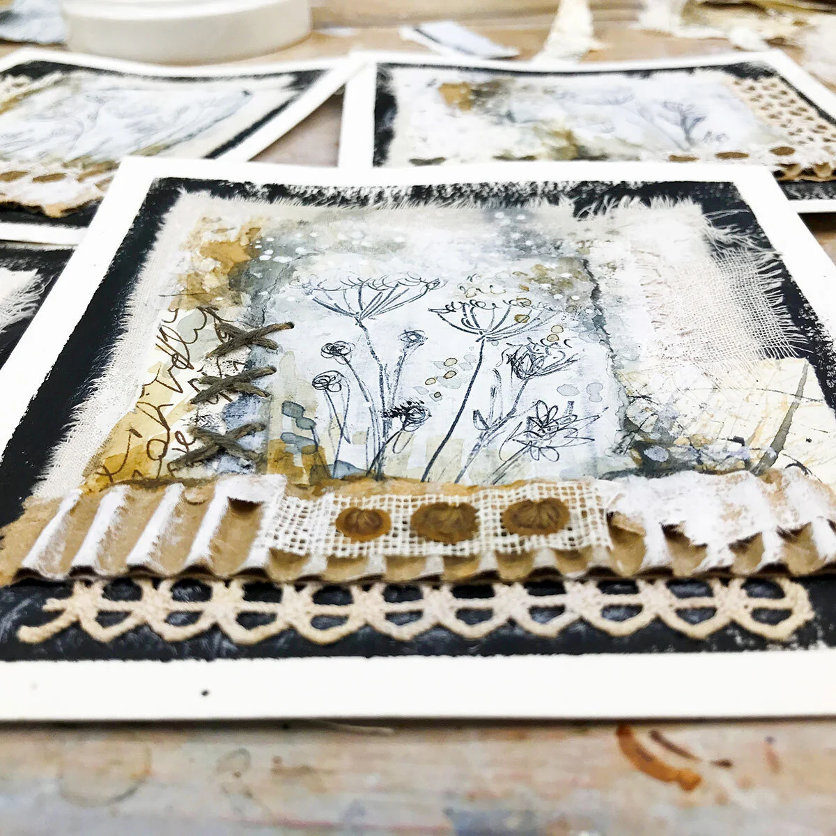 Flower Flow Online Mixed Media Painting Class with Laly Mille