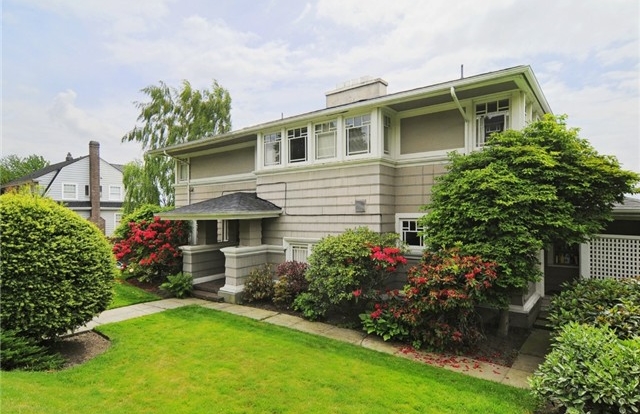 West Prospect Street | Seattle Sold for $2,400,000 Represented the Buyer