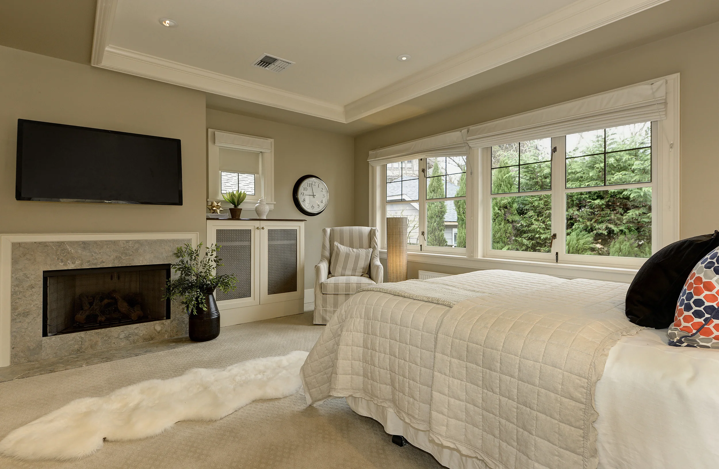 master bedroom.jpg