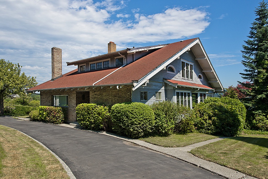 5522 S Othello Street | Seattle Sold for $1,100,000 Represented the Seller