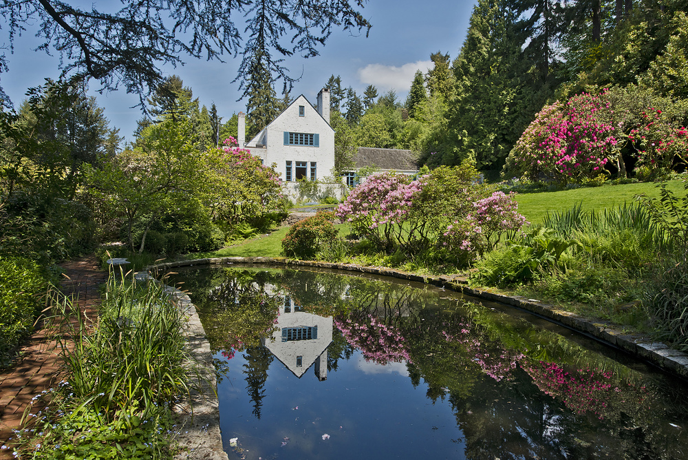 I am thrilled to have my gorgeous listing in The Highlands featured on the Compass daily newsletter today.