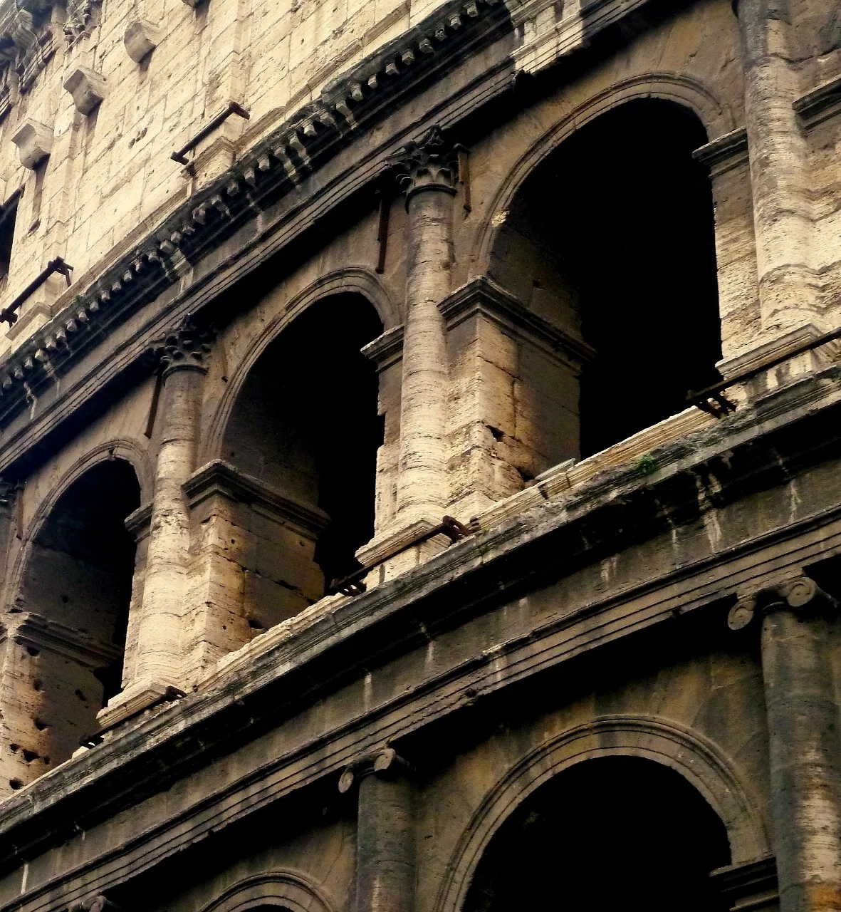 Colosseum02 2nd Ed copy - Copy (1181x1280).jpg