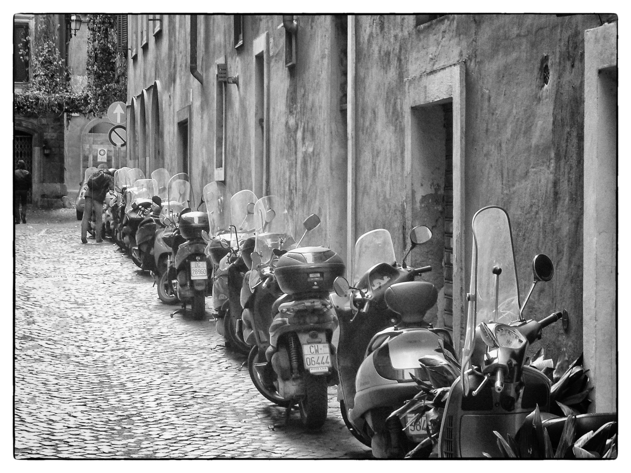 RomeDay3 003 2nd Ed copy - Copy (1280x960).jpg