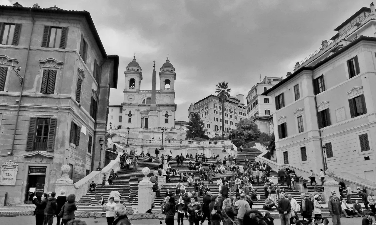 SpanishSteps2 2nd Ed 1 BW (1280x767).jpg