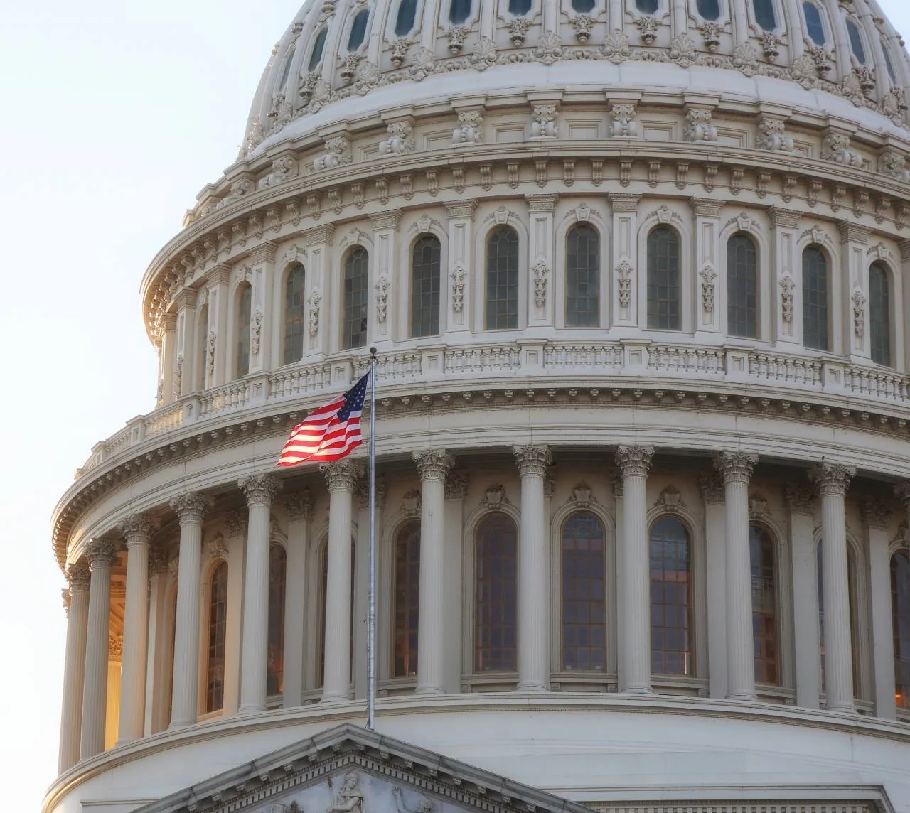  Capitol 