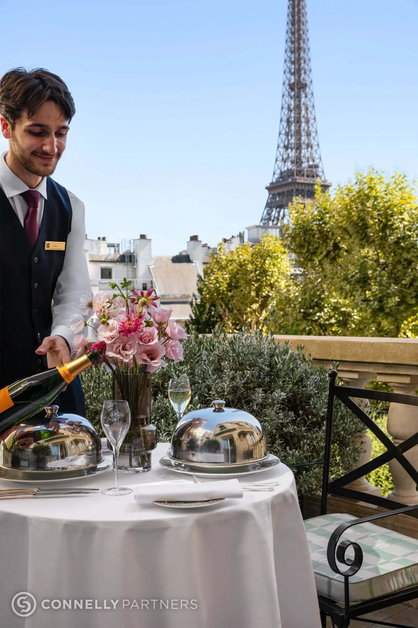  Client: Connelly Partners • Project: Shangri-La Paris, France • Photographer: Marcelo Barbosa • Produced by: Connelly Partners 04/08/2025 