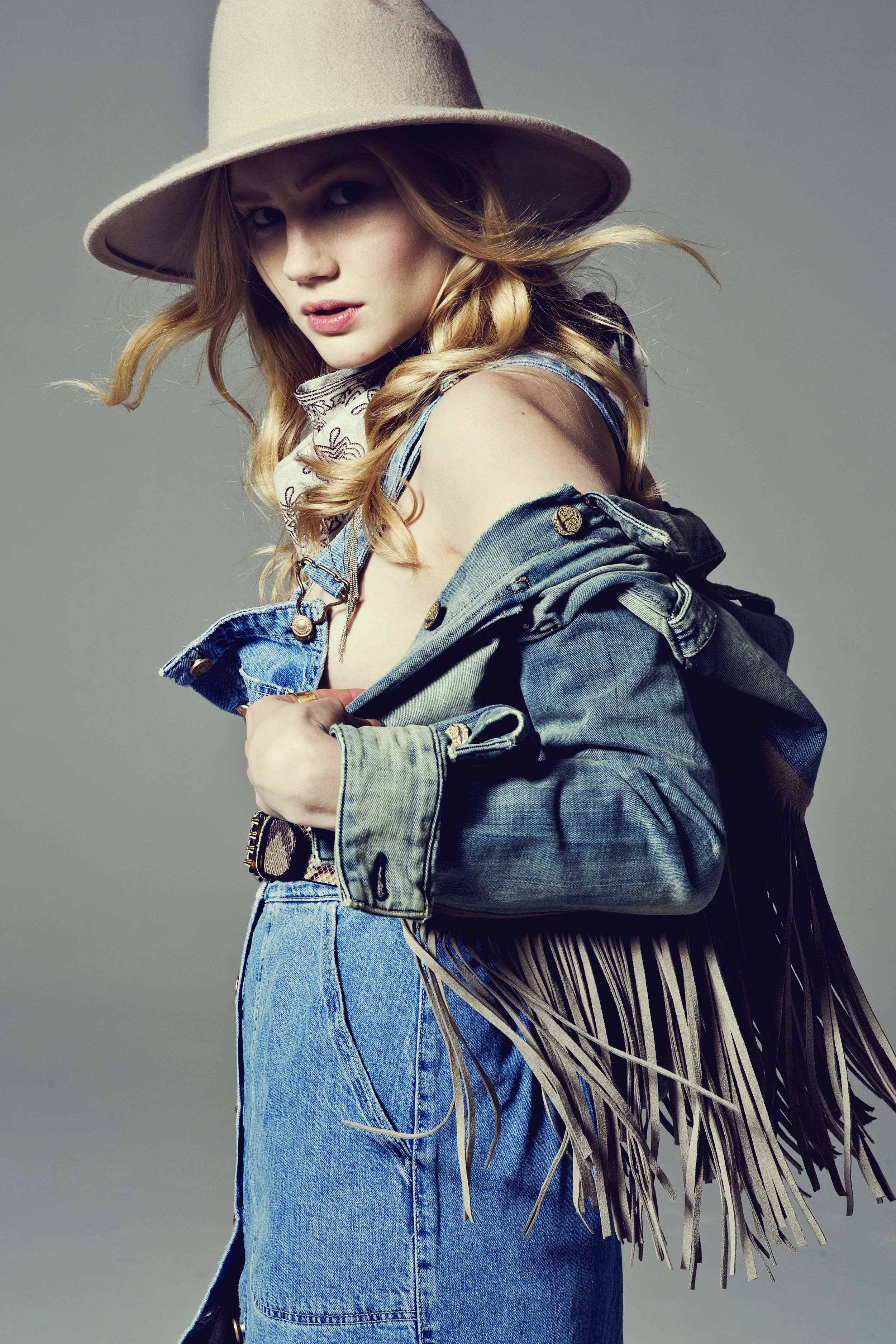 20150301-70s-Shoot-Zanna_014.jpg
