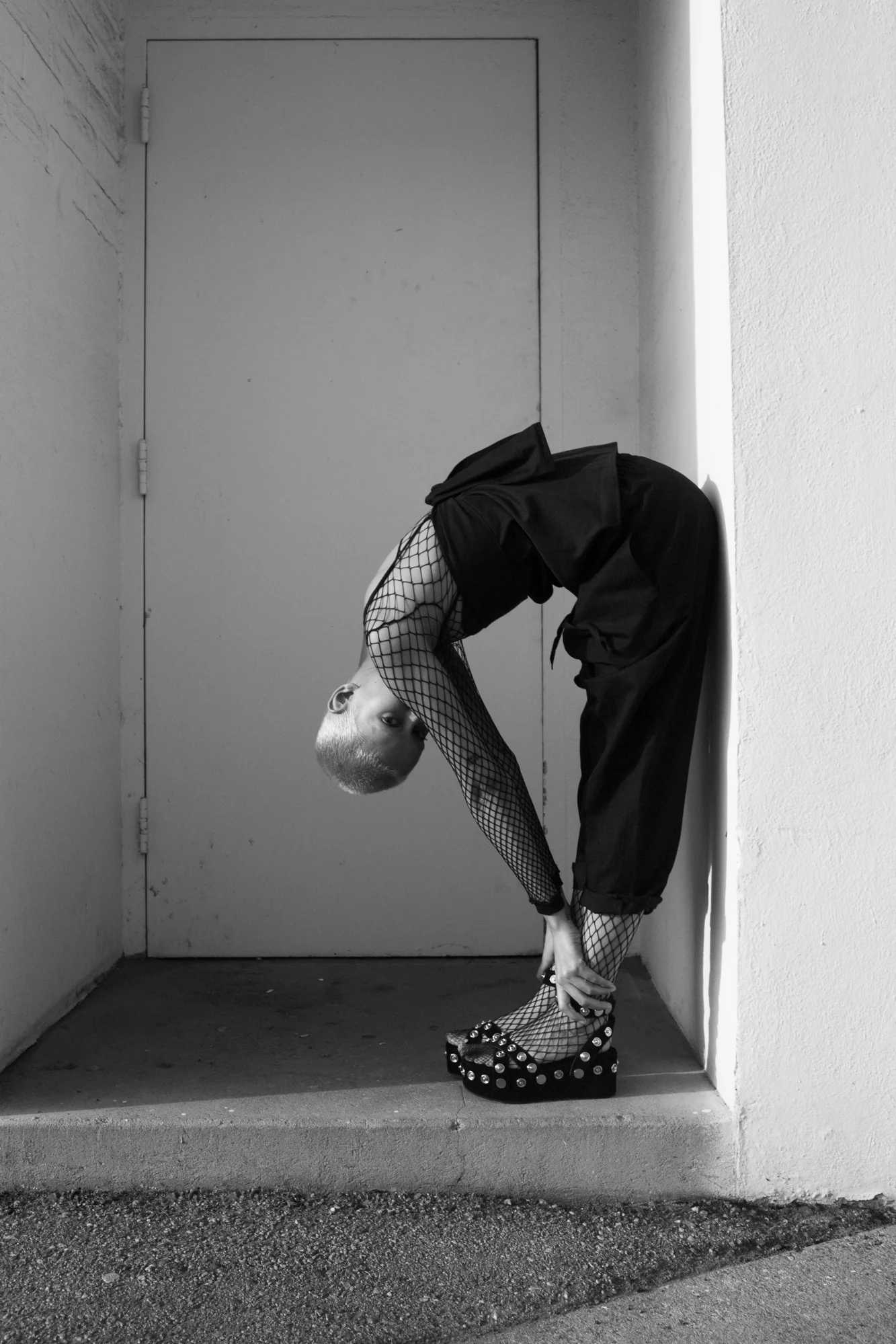 Look6a.jpg