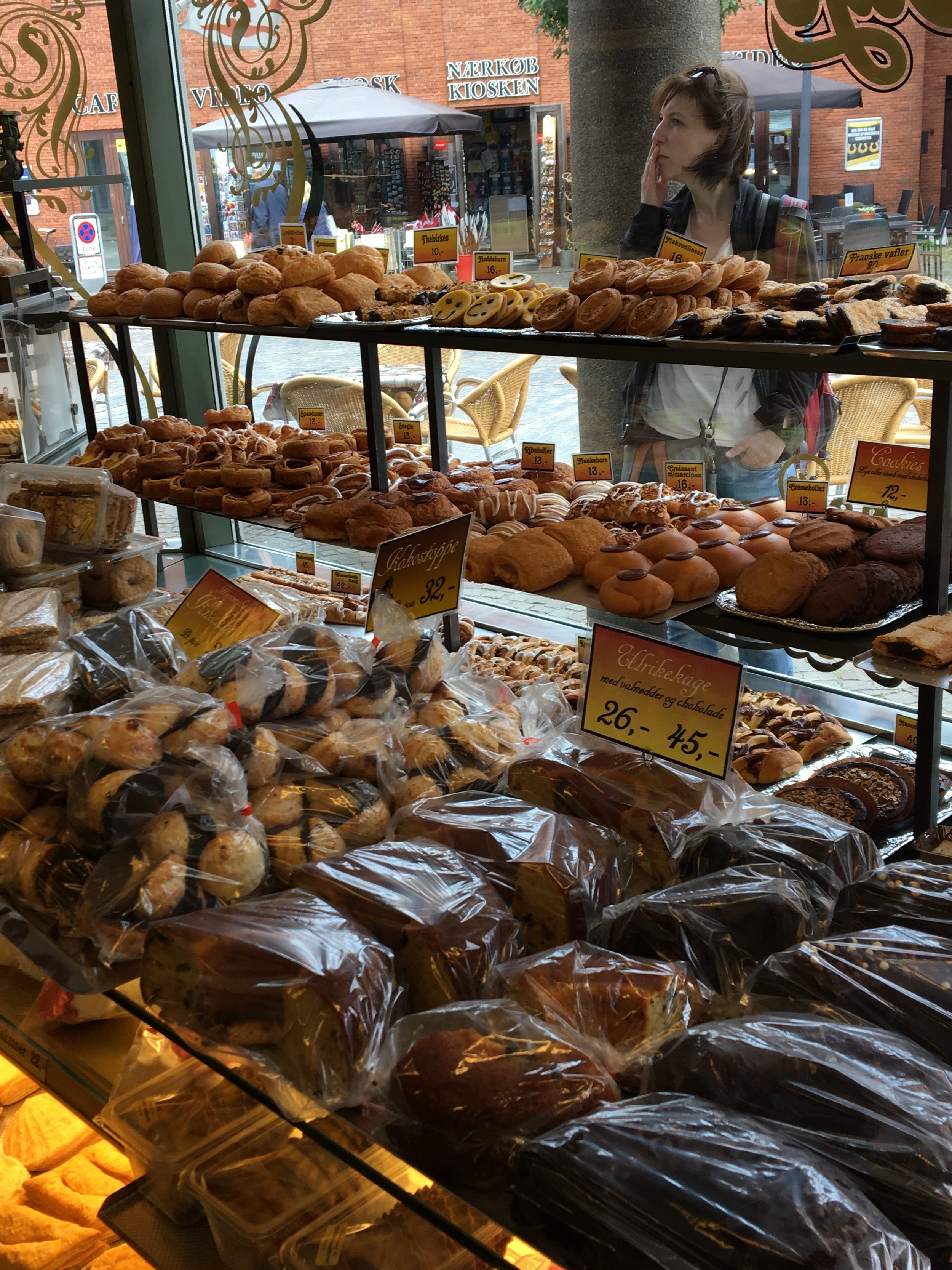  European bakeries put US ones to shame.. Every town had several, all were reasonably priced, and had tons of items I hadn't even seen before. 