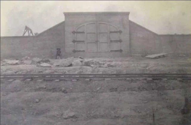  Door to a filter bed around the building of the site. Those train tracks are no longer there, as far as I know.  