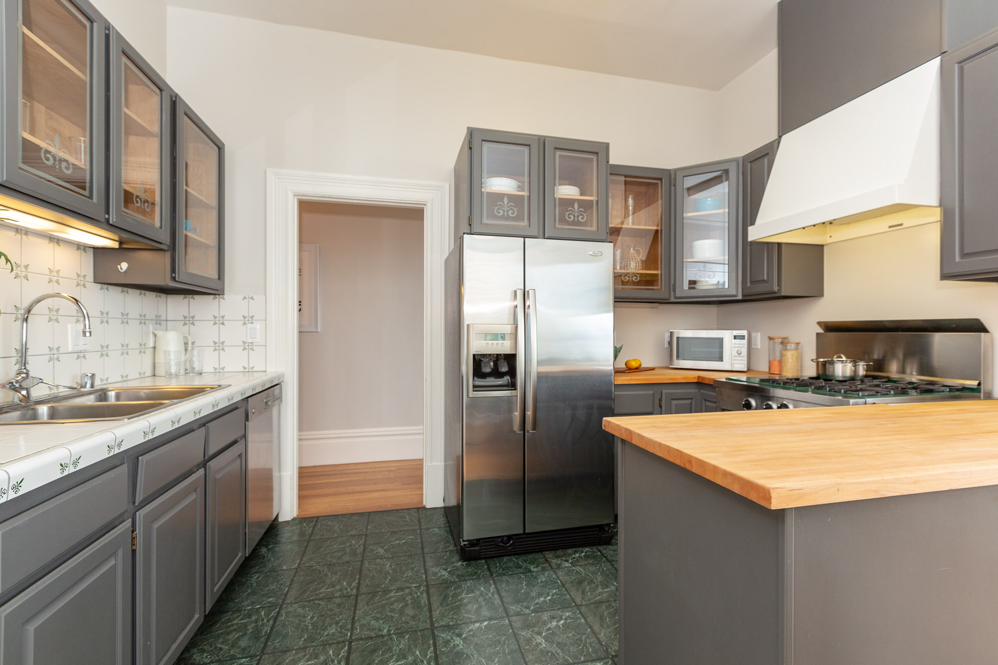 972 Union Street, San Francisco - Kitchen 3