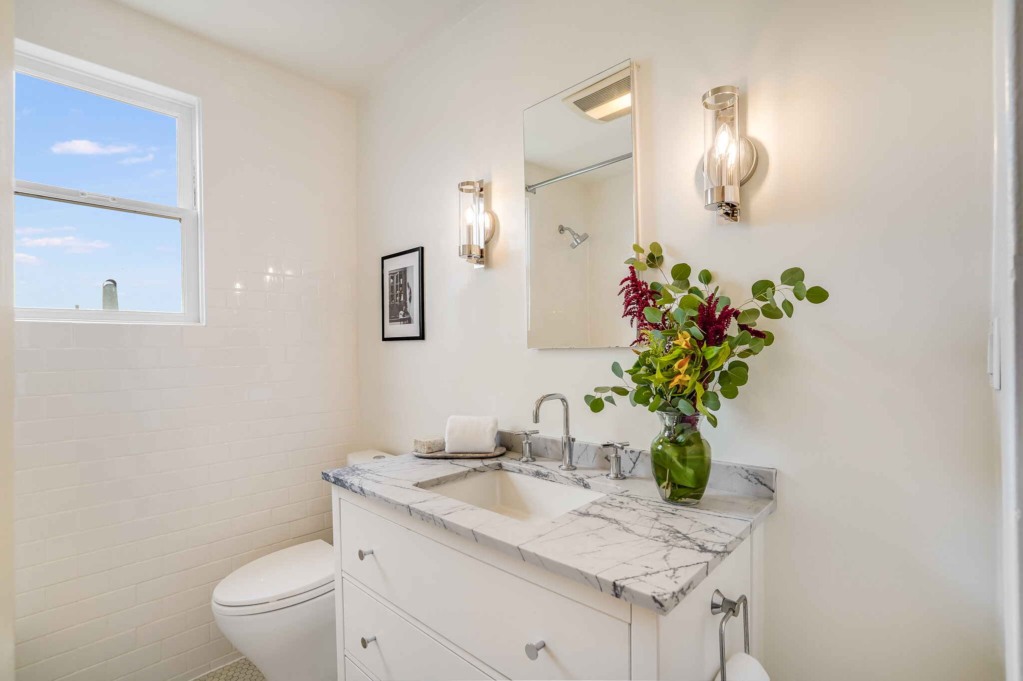 4032 Irving Street - Bathroom