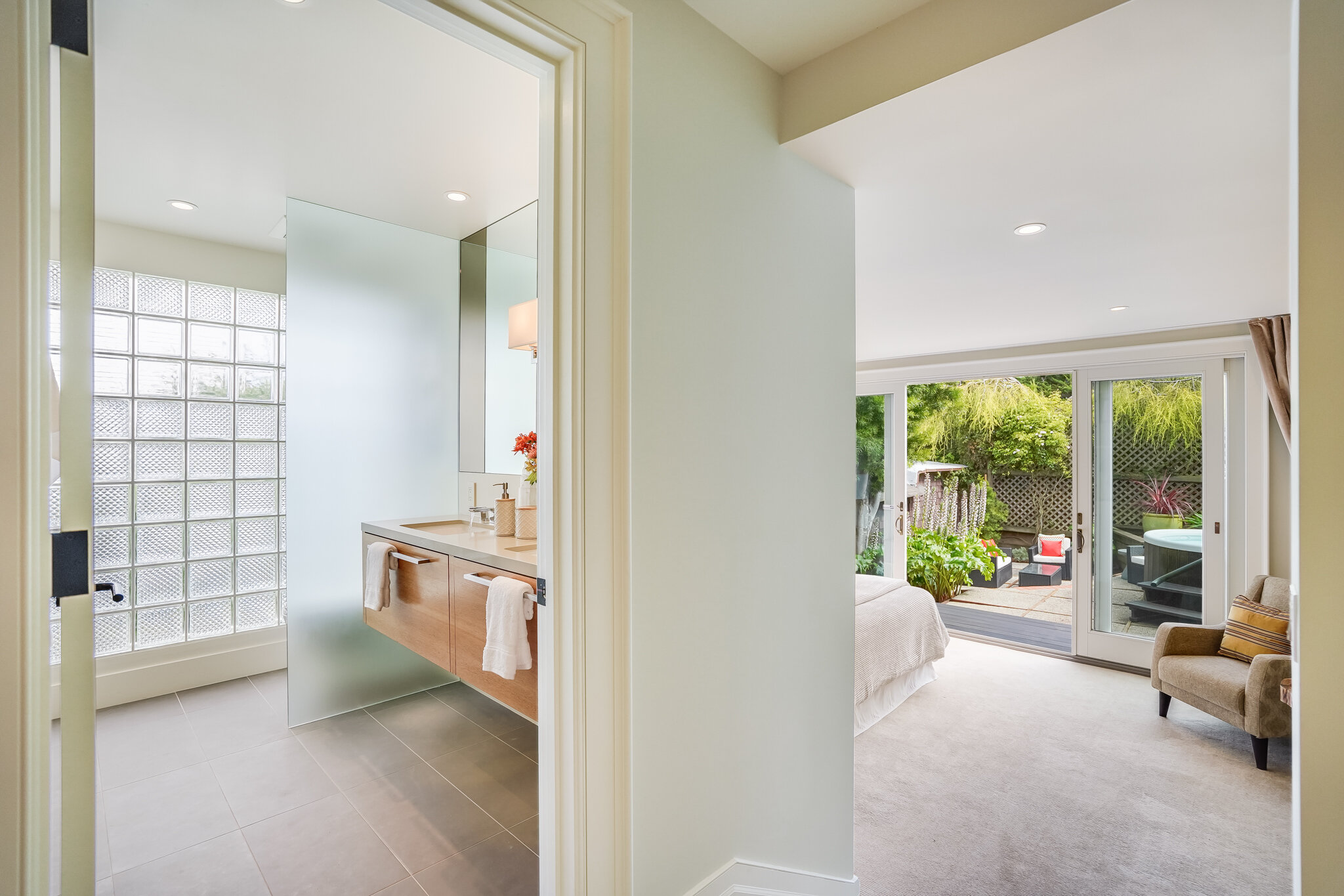 3737 16th Street - Primary Bathroom