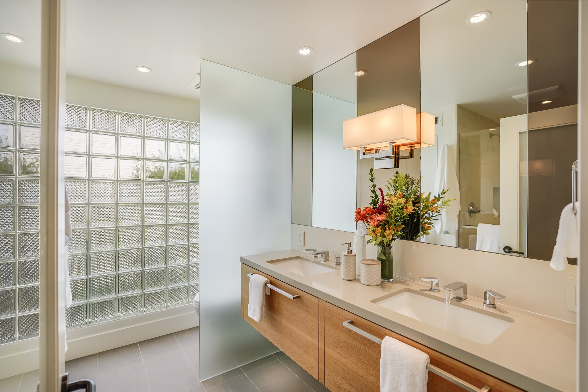 3737 16th Street - Primary Bathroom