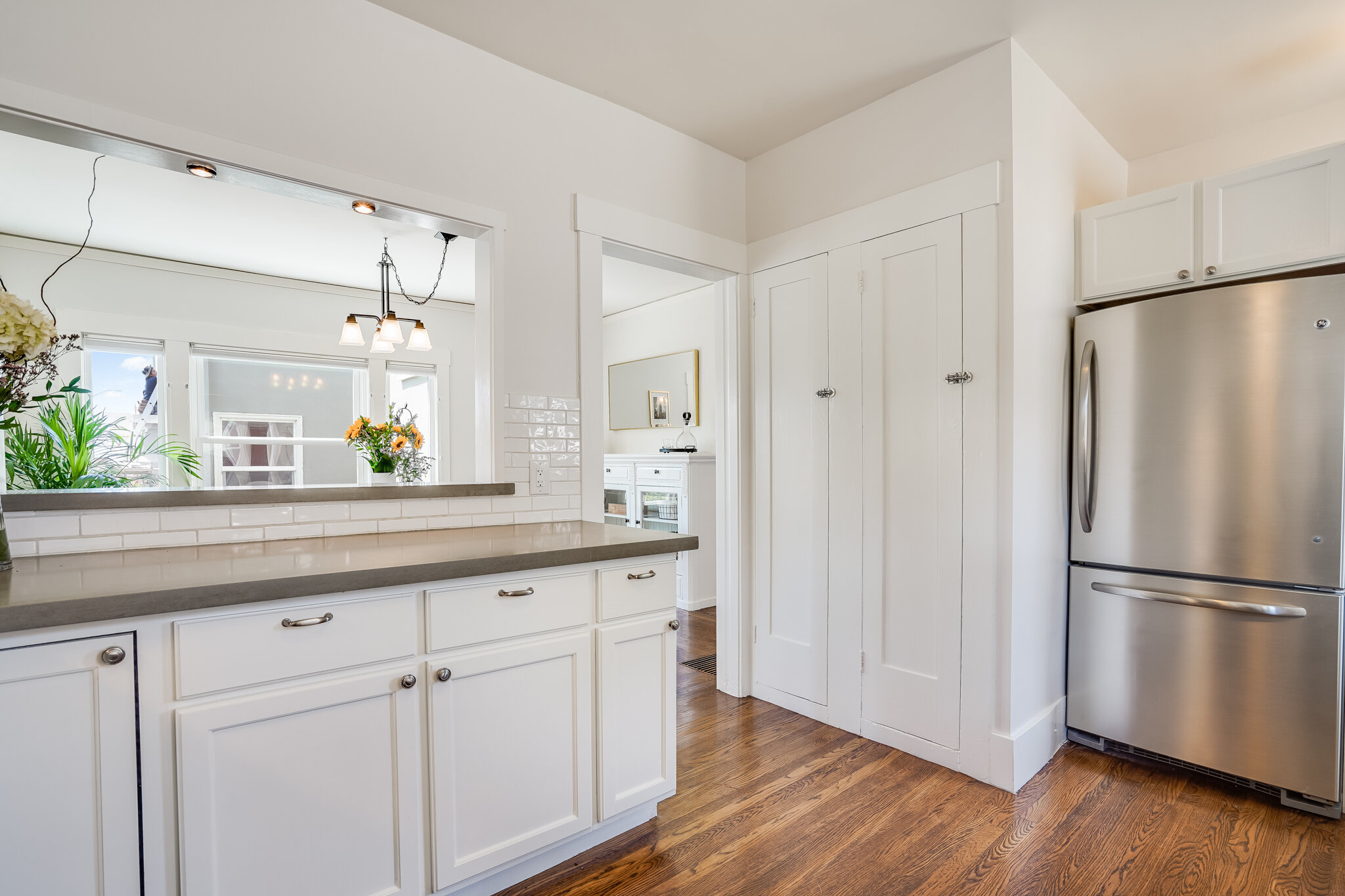 5807 Adeline Street - Kitchen