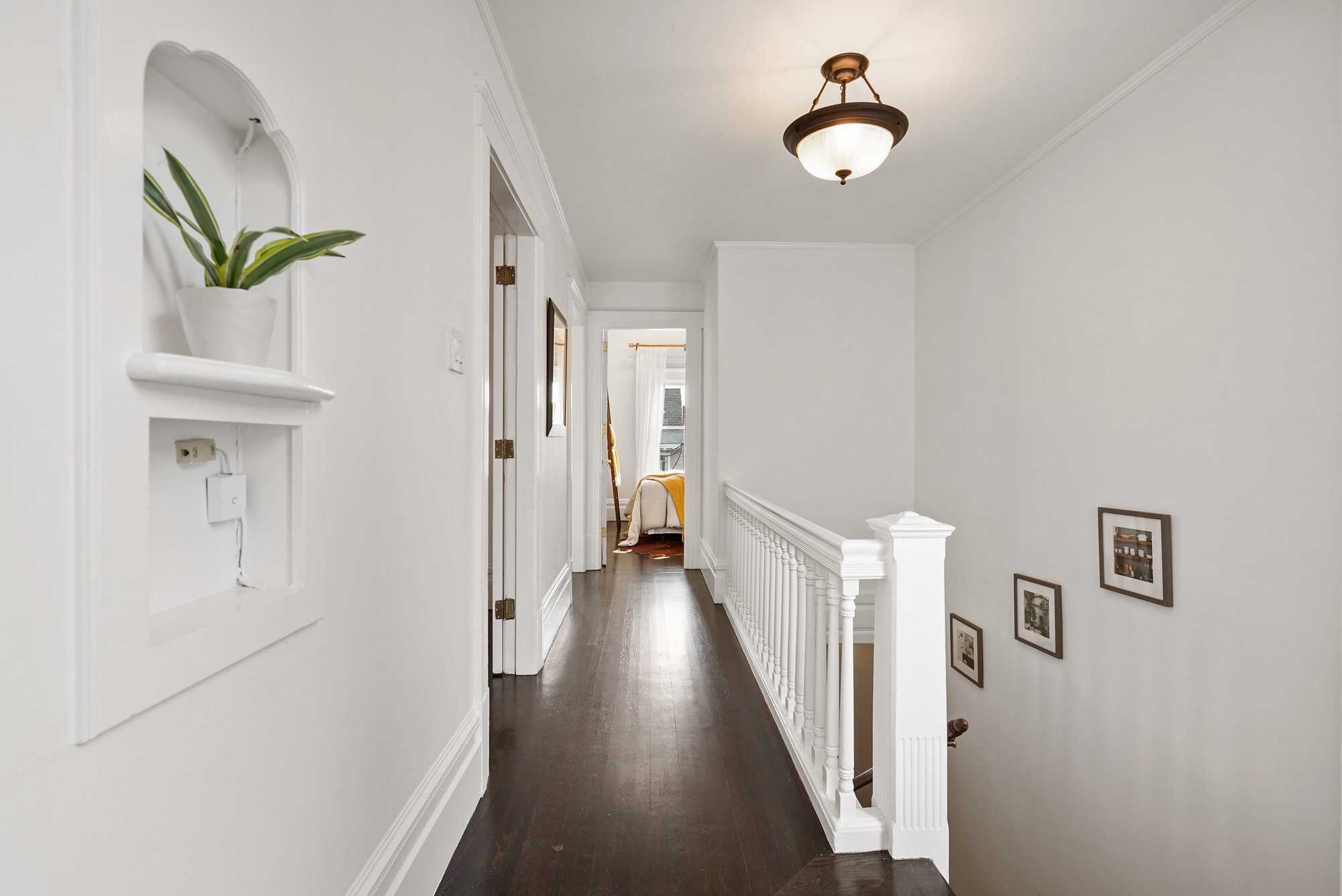 250 2nd Avenue, San Francisco | Front Hallway