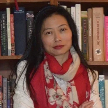 Carmen Suen 孫嘉雯
SECRETARY