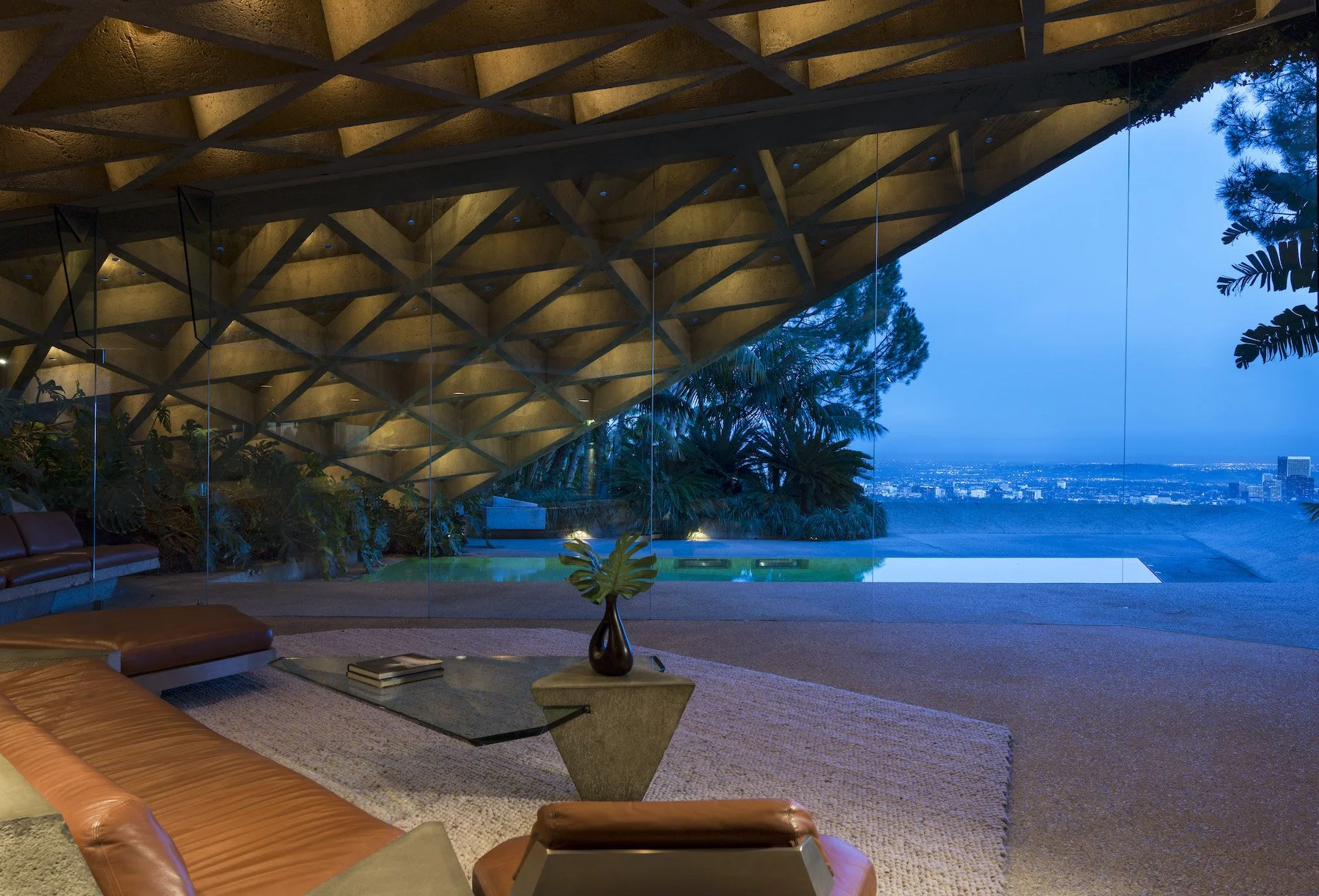 Sheats Goldstein Residence on Extreme Homes