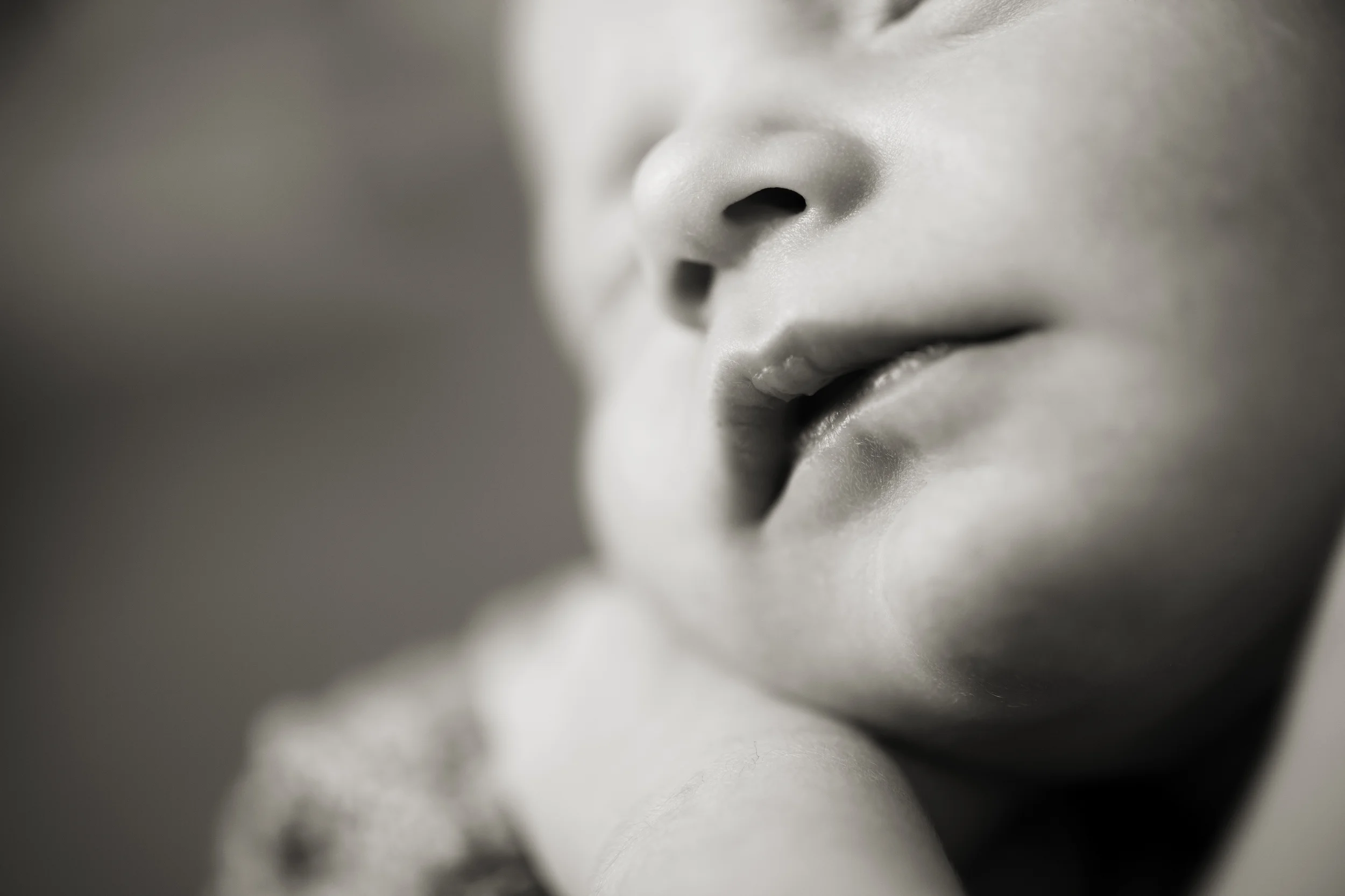 Worthington Photographer, newborn photography session