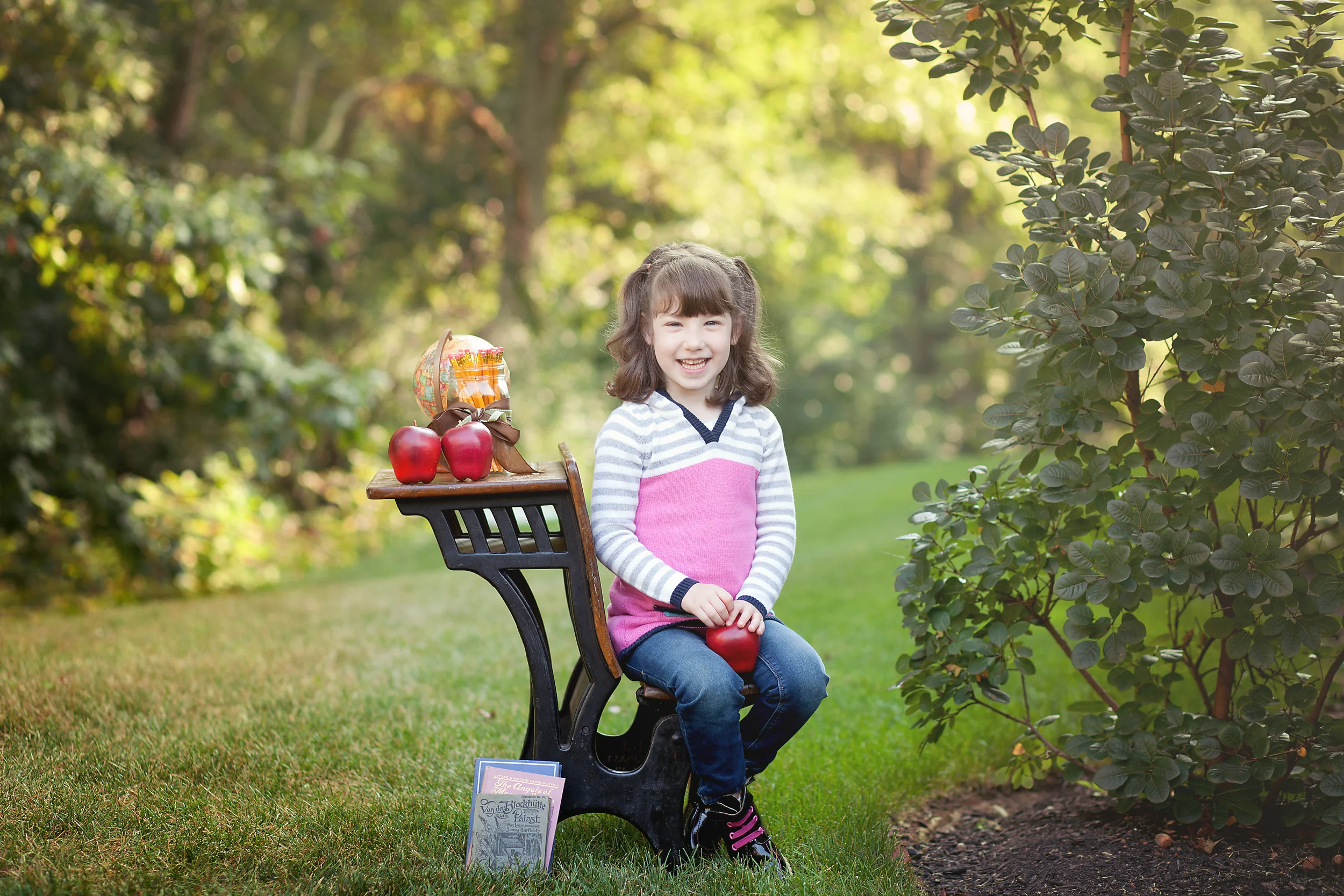 Worthington Child Photographer, Back to school mini session