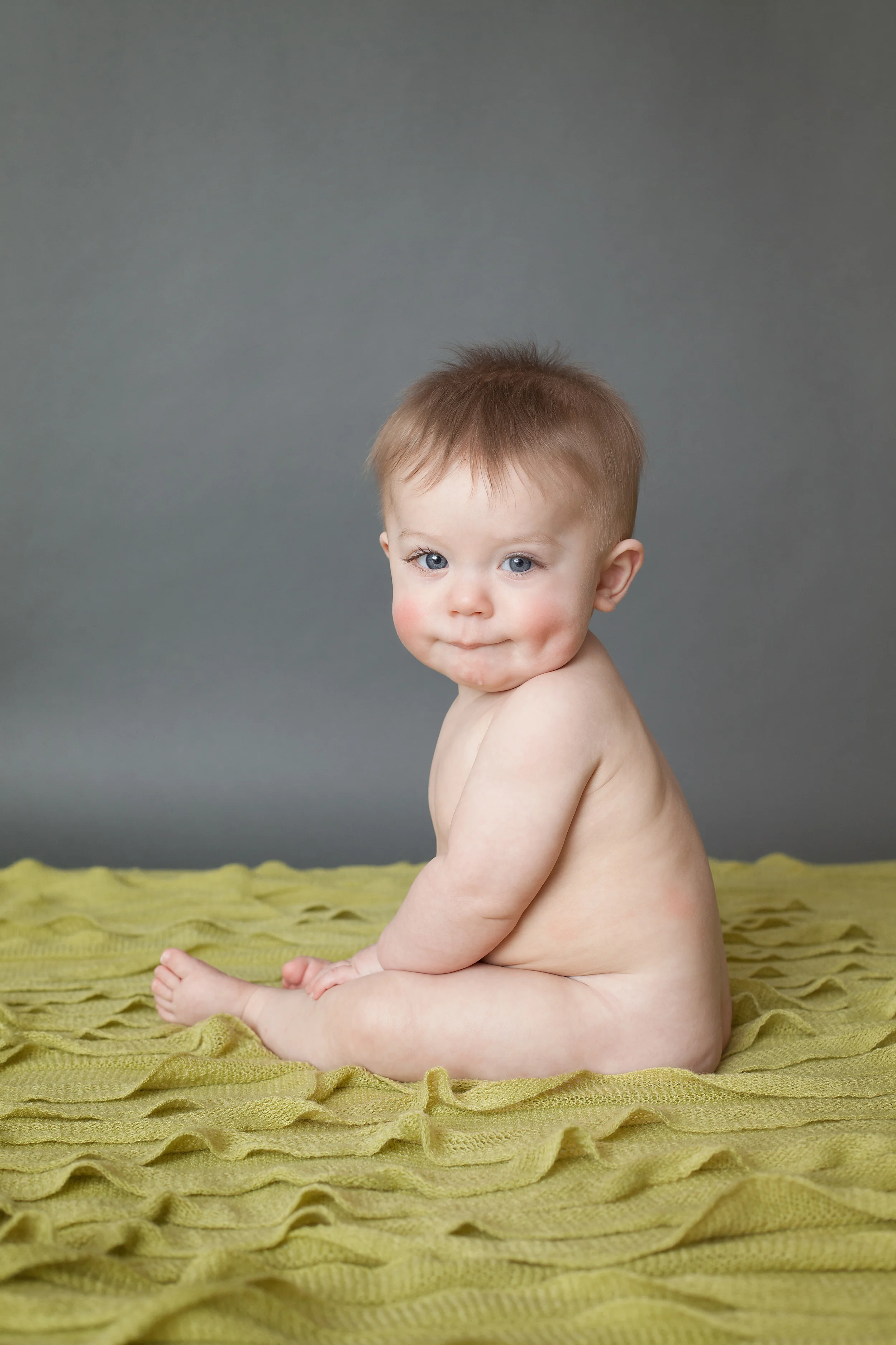Worthington Photographer, six month studio photography session
