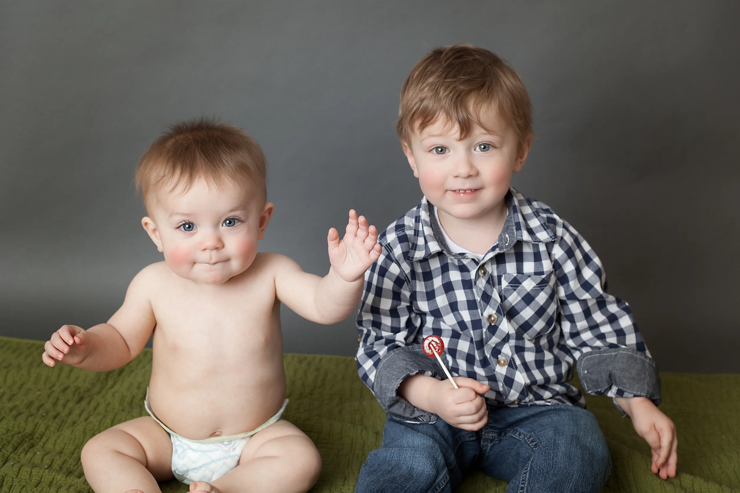 Worthington Photographer, six month studio photography session