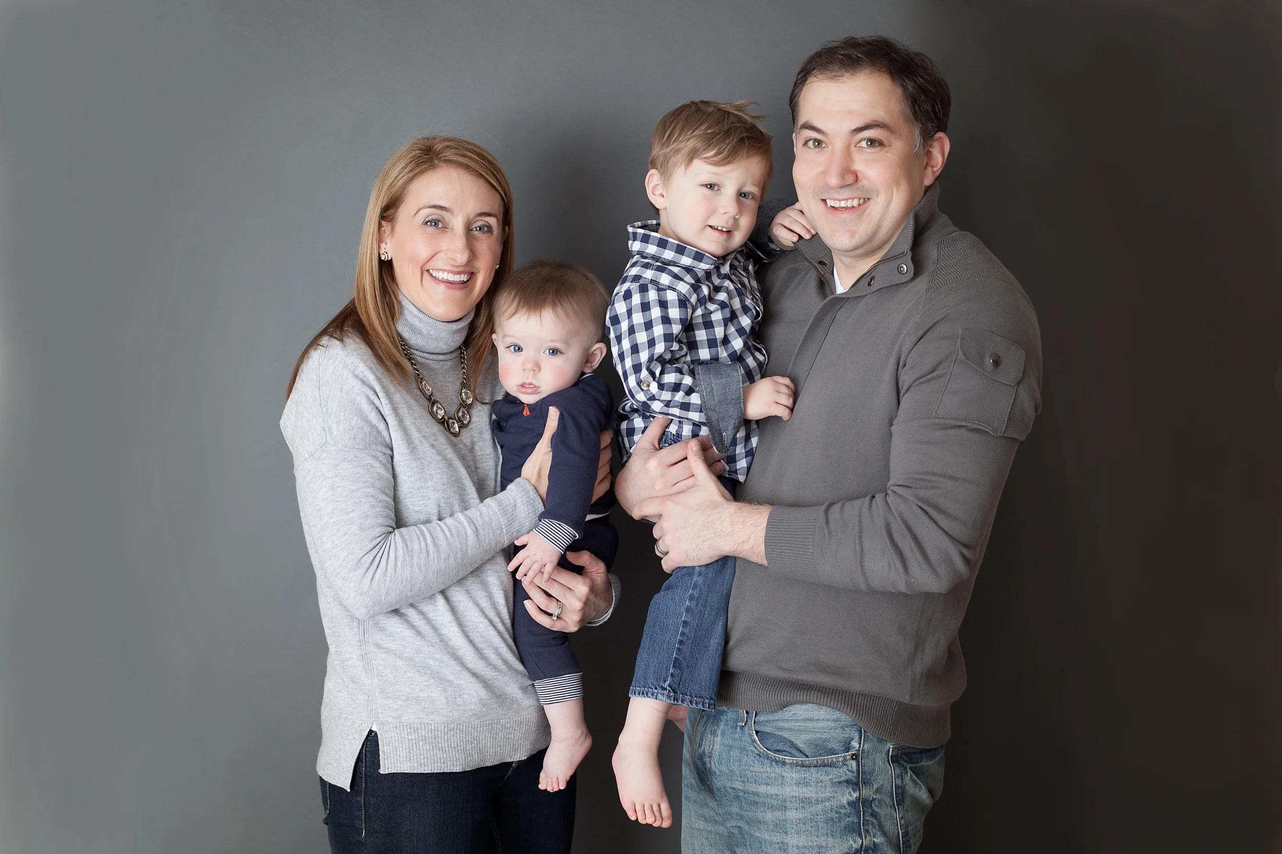 Worthington Photographer, family studio photography session