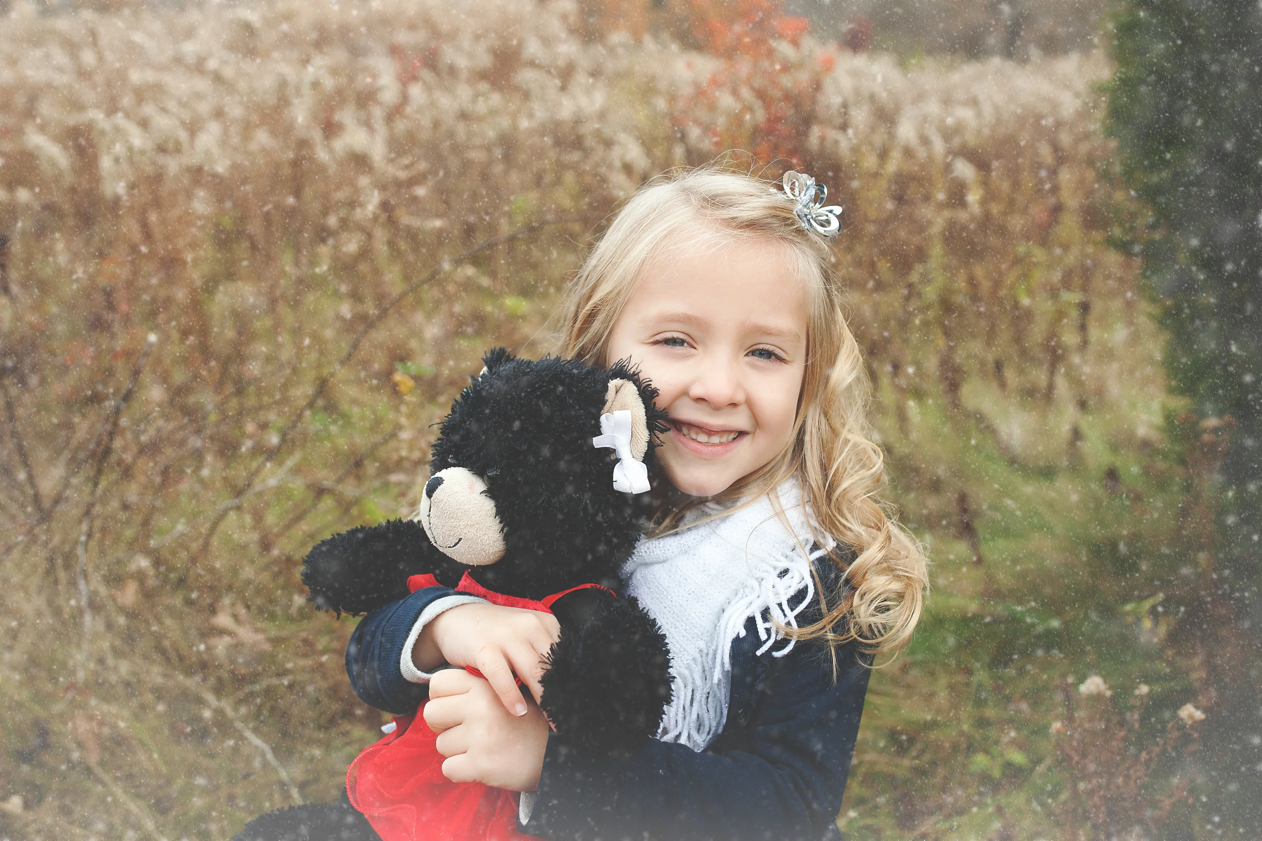 Worthington Photographer, Fall on location session, family