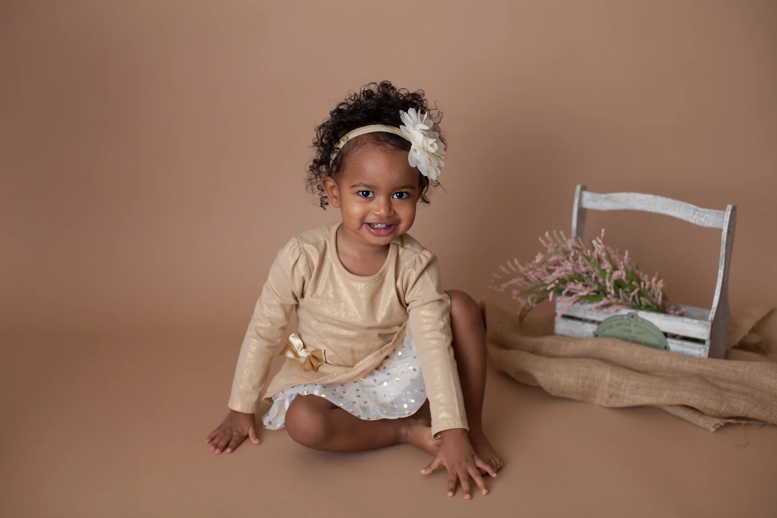 Worthington child photographer, photography in Powell Studio