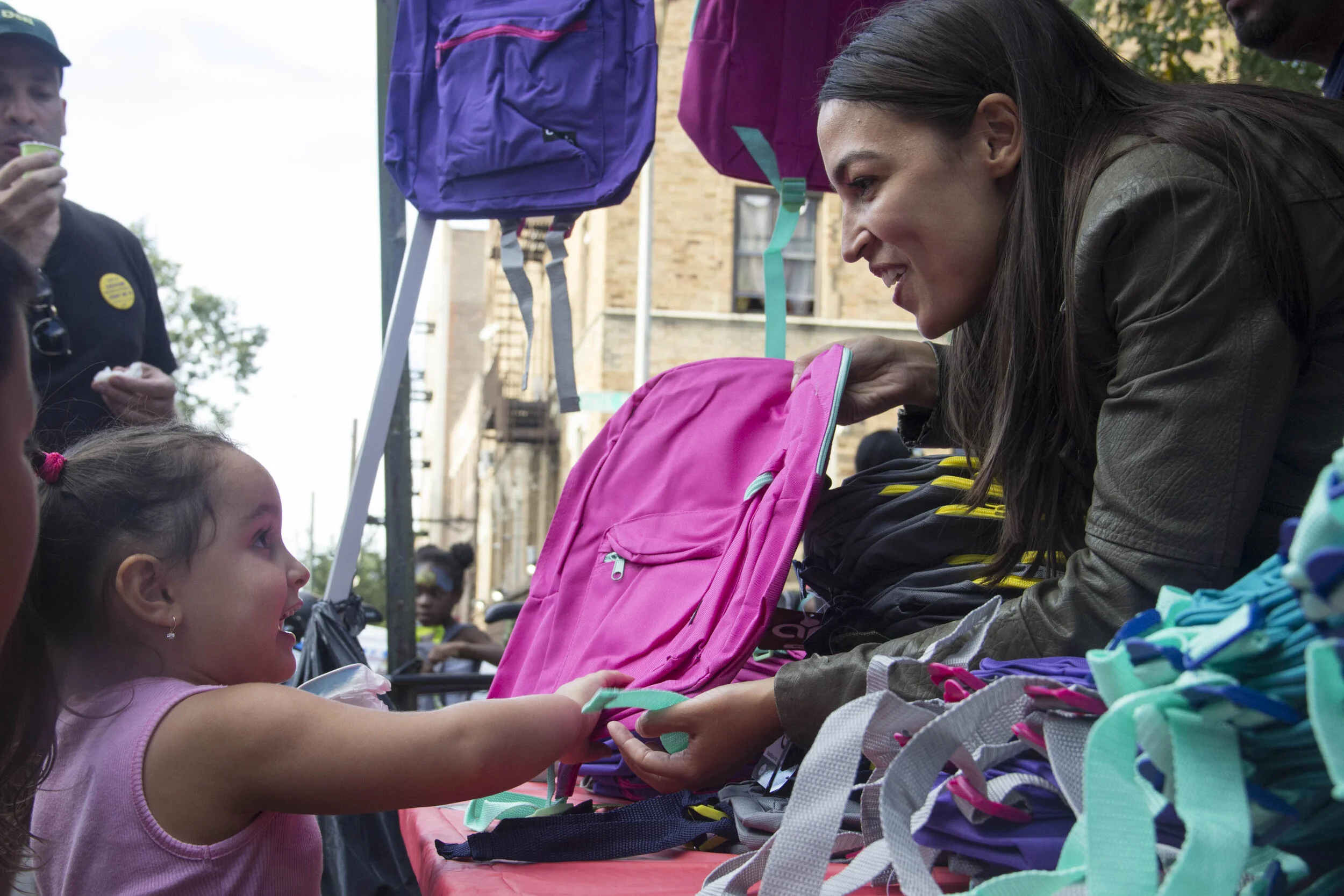 20190831_AlexandriaOcasioCortez_BacktoSchoolBlockParty_NicoleMillman_17.JPG