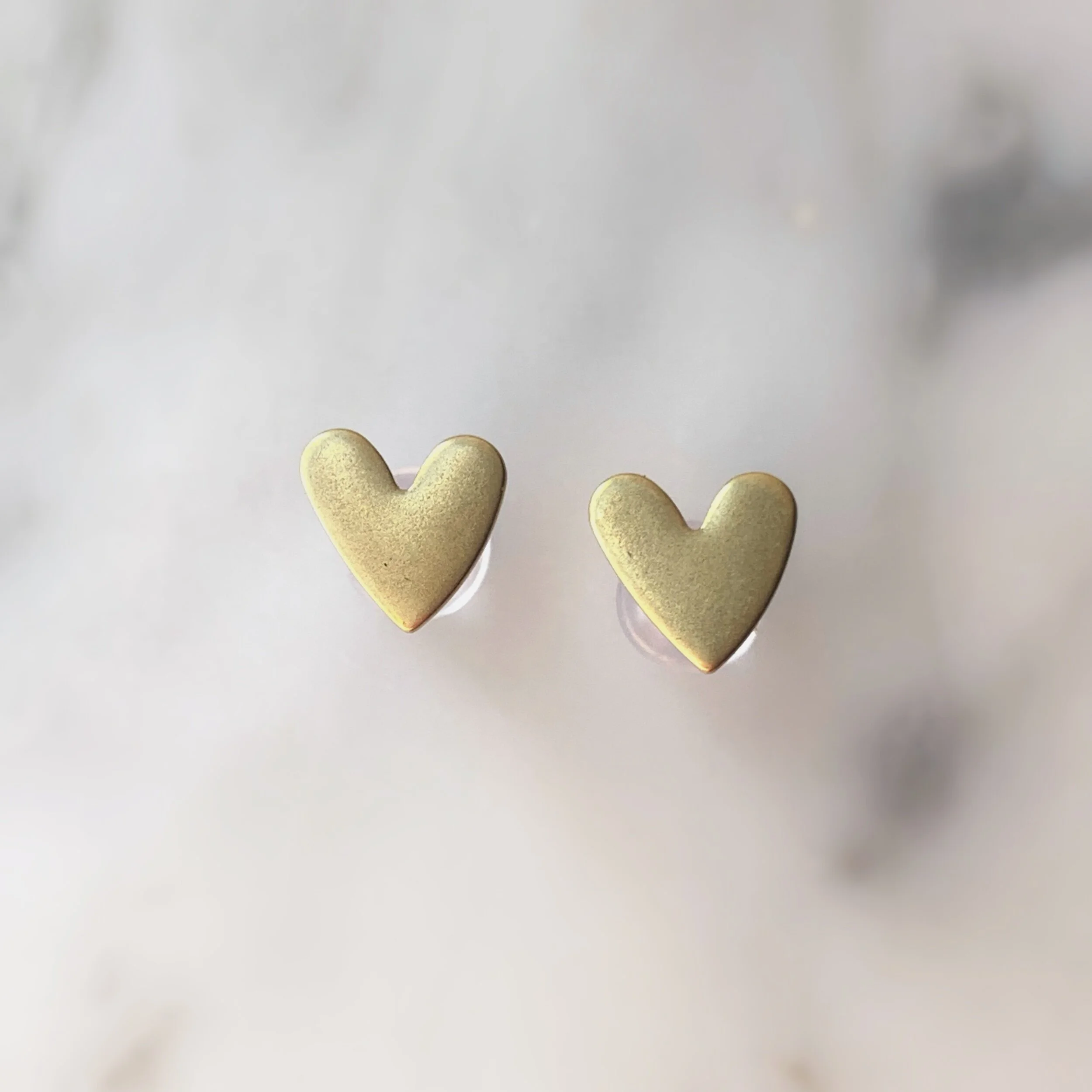 6EE73F0F-105F-4430-B882-126762042414