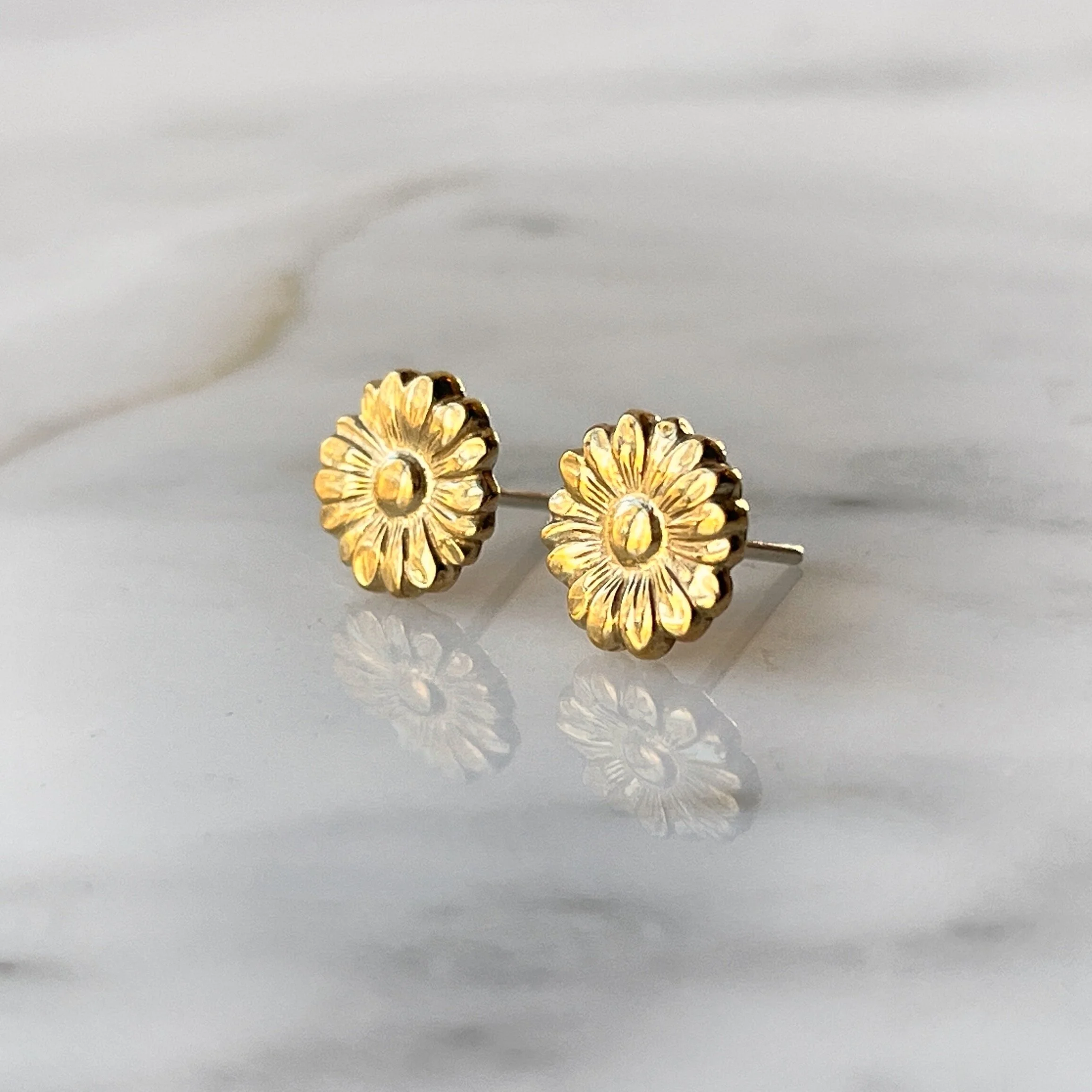 59318022-A269-4F5E-A18C-B21F105225C4