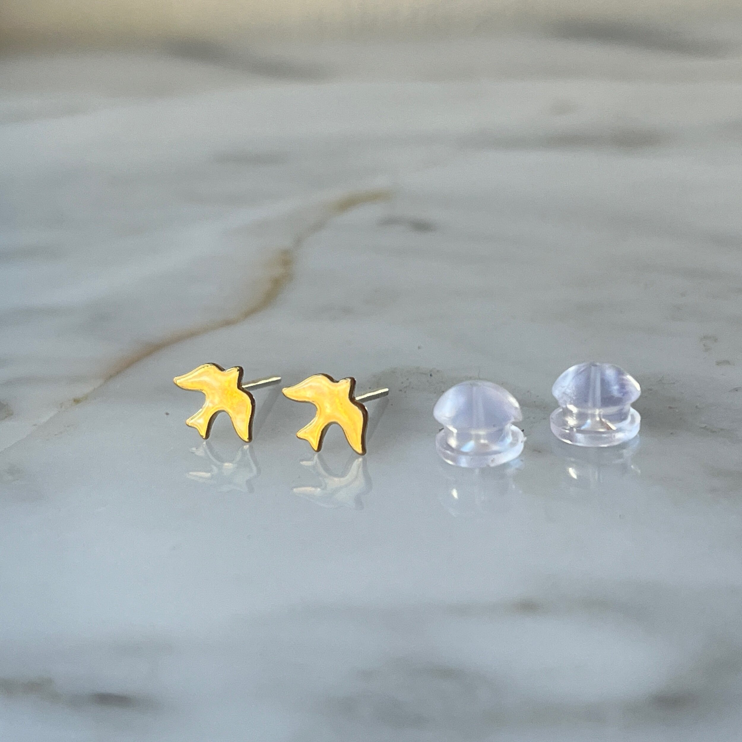 08F577E4-CDF5-46CA-AD6D-215634434209