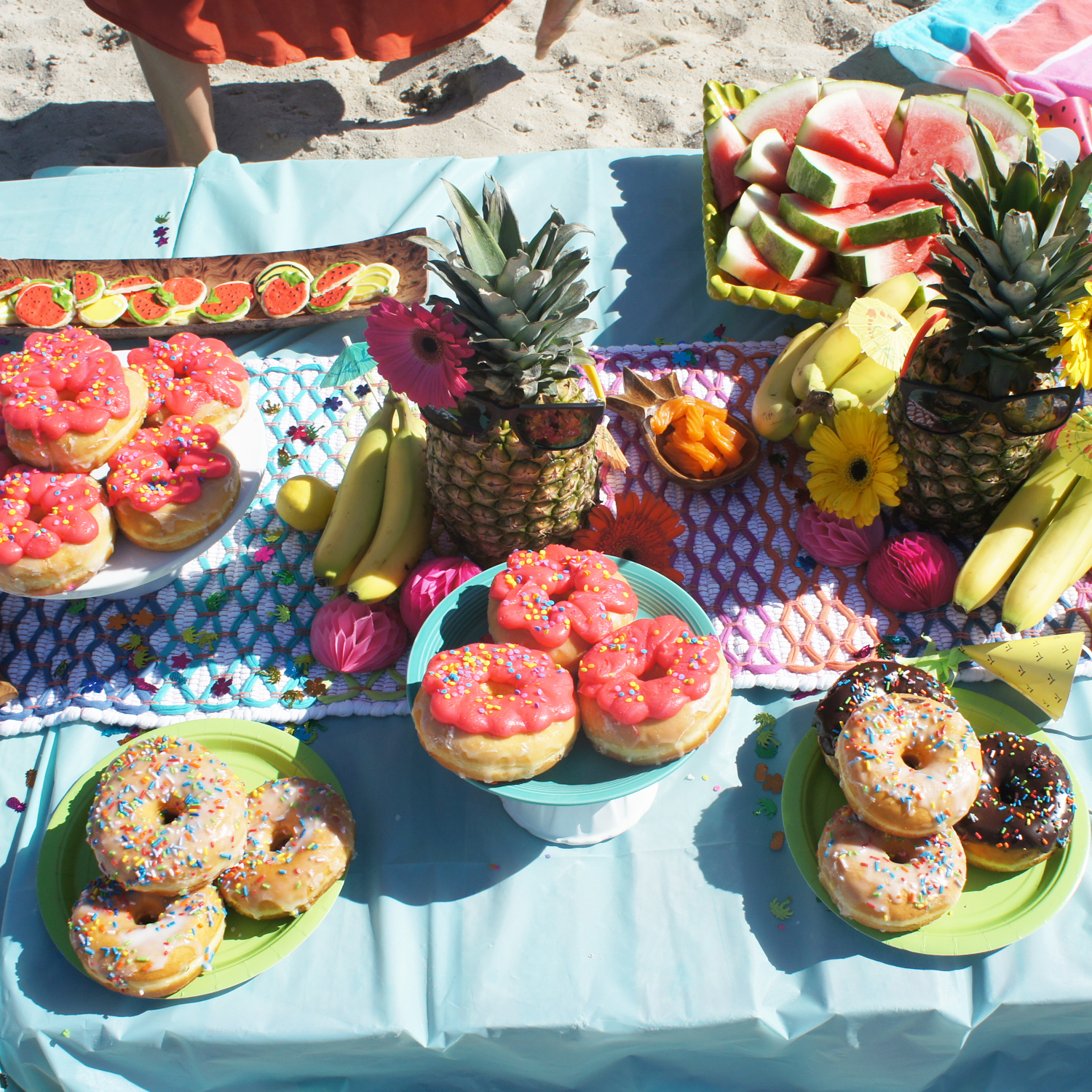We tried to keep it easy & served donuts & fruit & cookies....I'm sure the mamas were supper grateful that we offered a variety of sugars before dinner time! Whoops! 