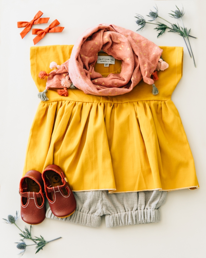 shoes: mon petit shoes, shorts: the crafted co, top: carlymegan, scarf: zara kids , bows: free babes