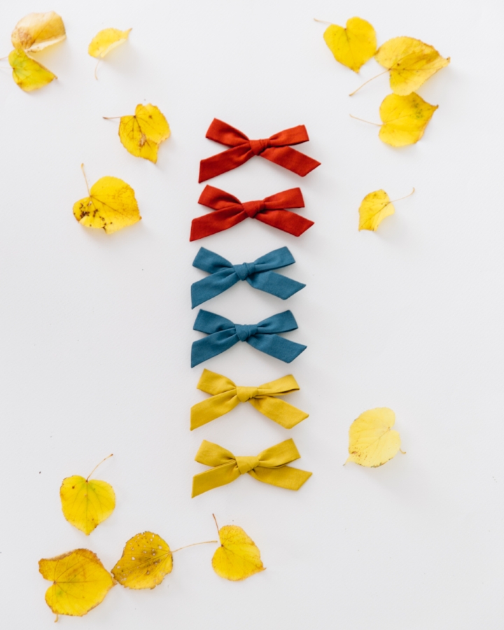 bows: Free Babes