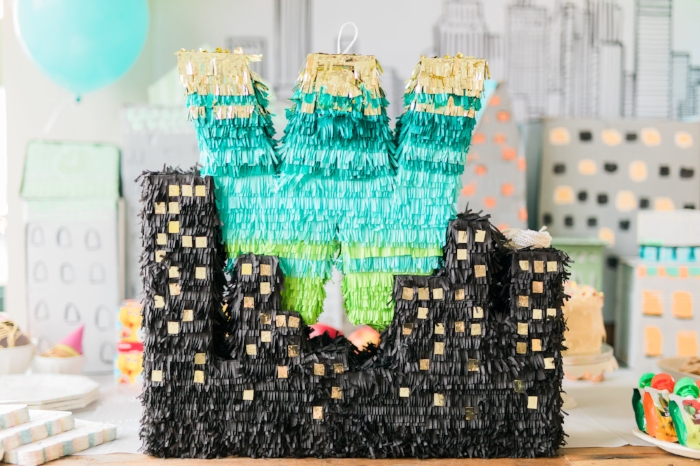 Emily made this beautiful piñata! You may remember Nora's orange piñata from her 2nd birthday, which Emily also made! You can find her on Instagram over @tinipinatas! 