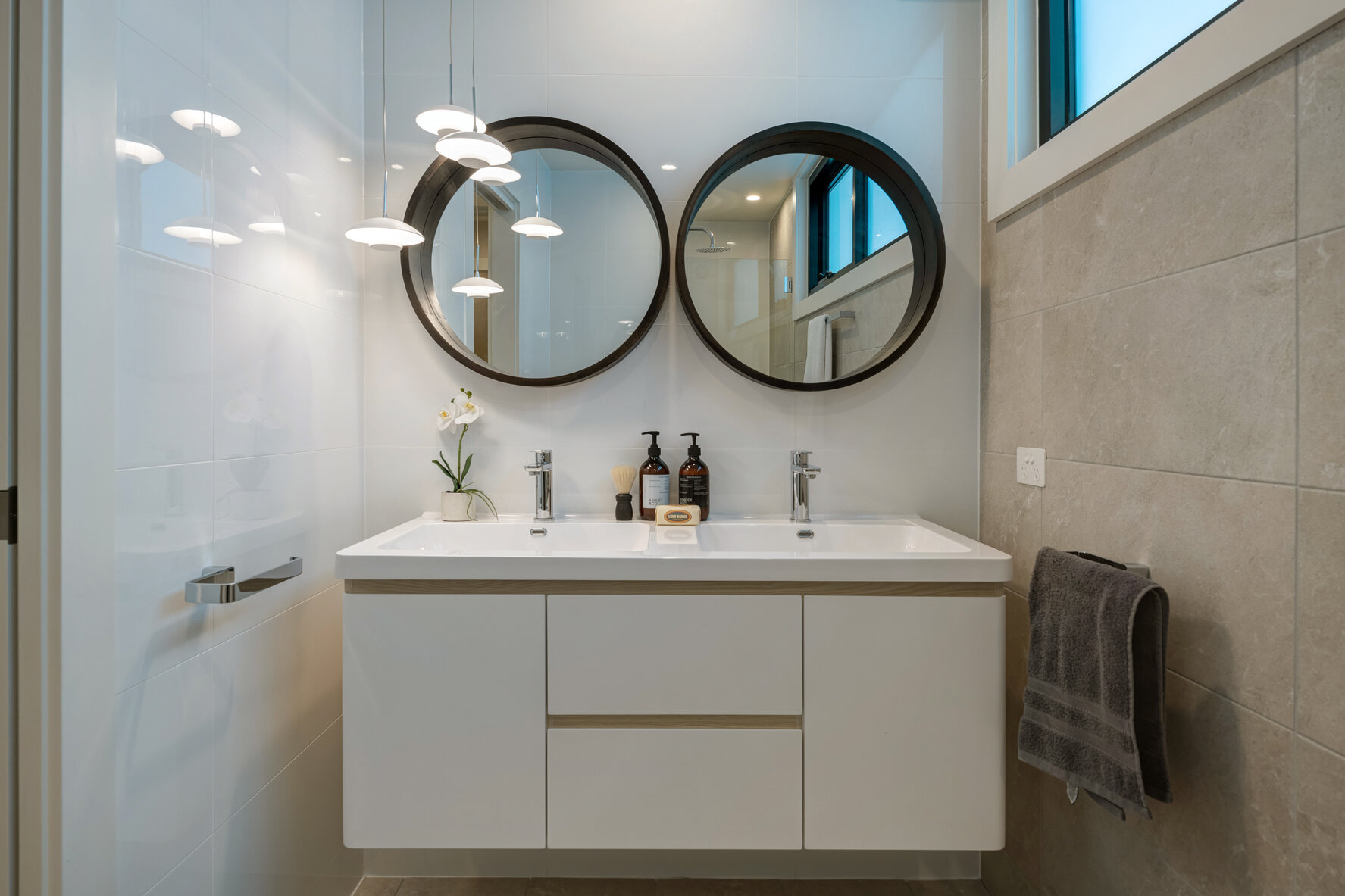 30Axis 040620 43.jpg