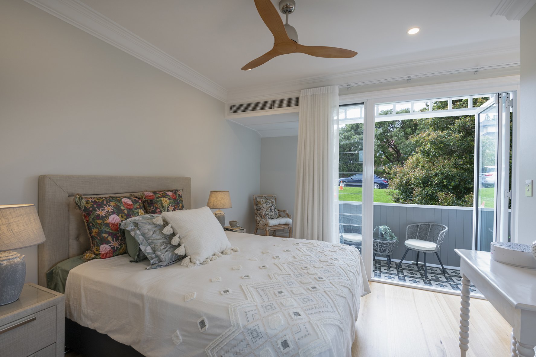 Paramount201022 38.jpg