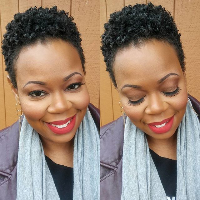 Early morning beauty situation with my girl @melshonell ! Yes please!!!!!!!
.
.
.
.
.
.
.
#melaninbeauty #naturalhair  #slay #taperedfro #denyelledbeauty #makeupartist #makeup #models #iCreate #dmvmakeupartist #dcmua #naturalhair #bantuknots #haircru