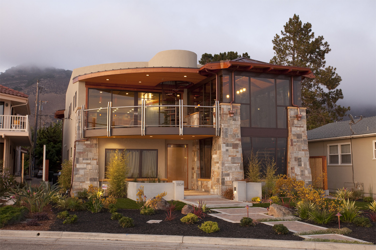 Souza Residence