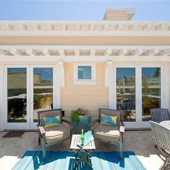 17 Brosnan St #3