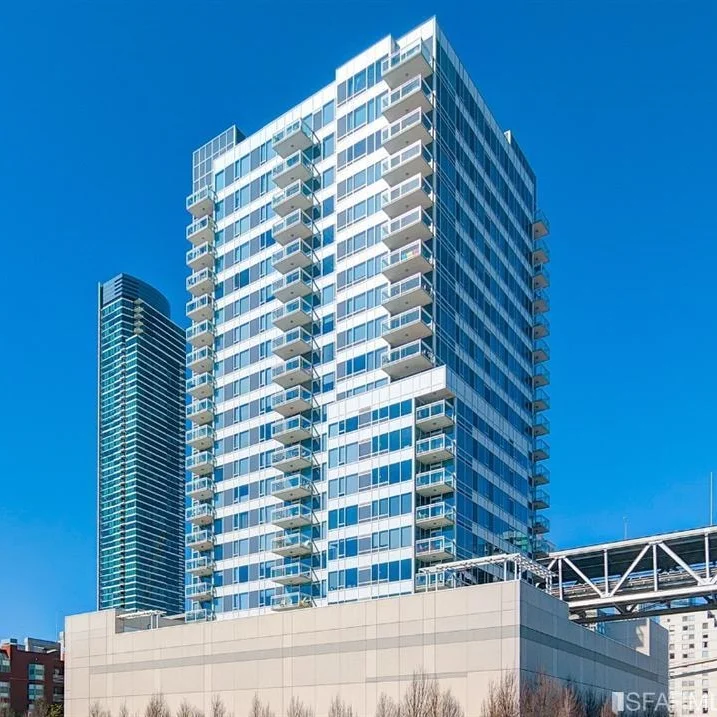 501 Beale St #8B 