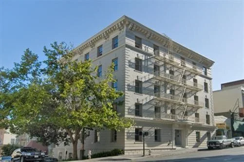 901 Bush Street