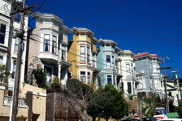 Victorian homes in Noe Valley. Image courtesy of Creative Commons, author Allan Ferguson