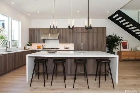1132 Green St , Russian Hill | $6,300,000 | 5% over list, 33 days on market | 4 bed/3.5 baths | 4-car garage, Bay views