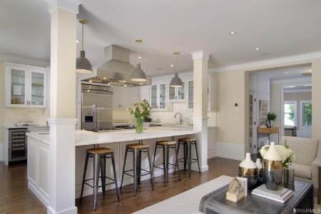 2775 Union St,&nbsp;Cow Hollow &nbsp; | &nbsp;&nbsp;$6,100,000 | $1,512/SqFt7% over list, 0 days on market &nbsp; | &nbsp;4,035 SqFt | 4 bed/4.5 baths