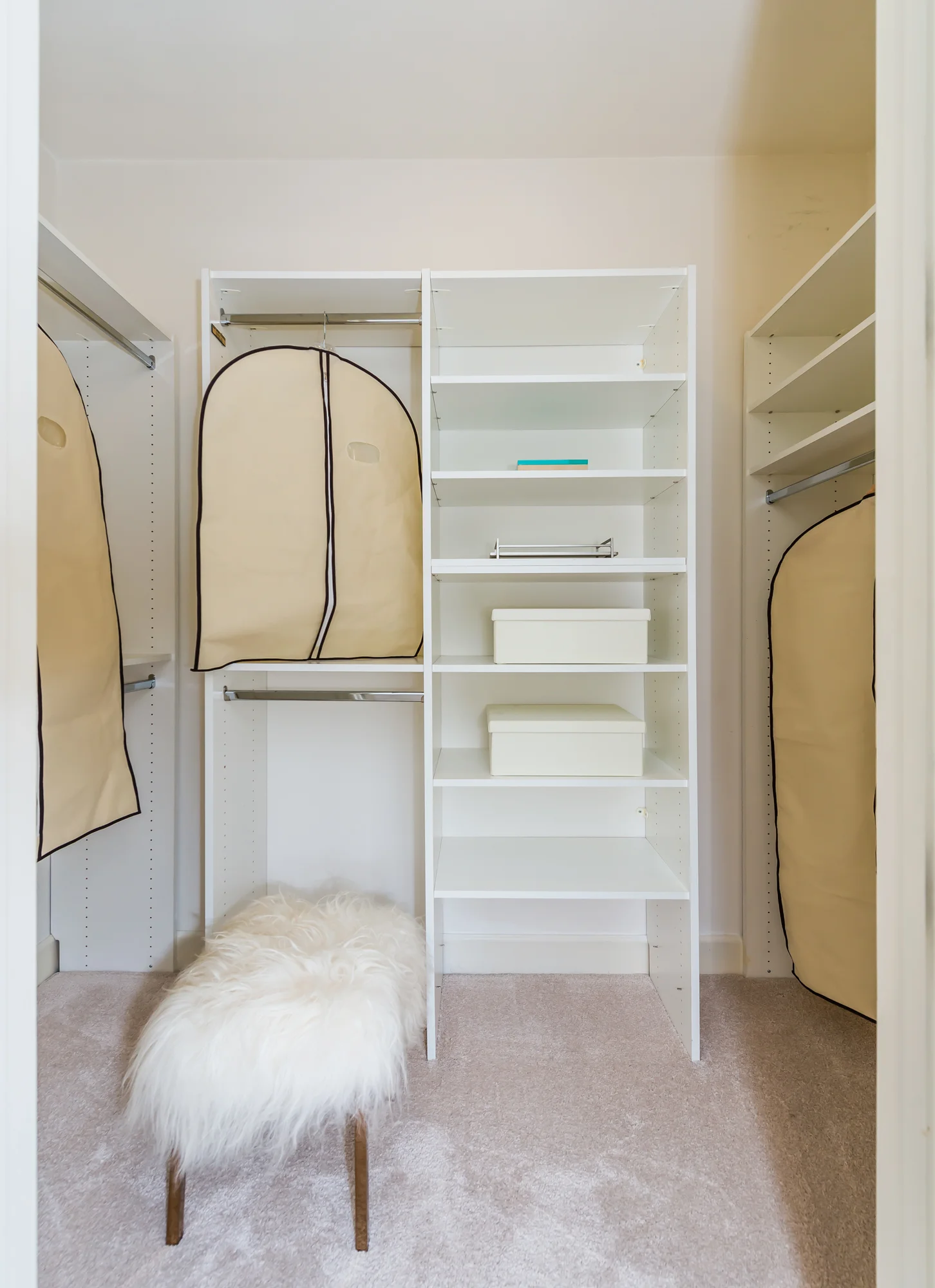 Closet MLS.jpg